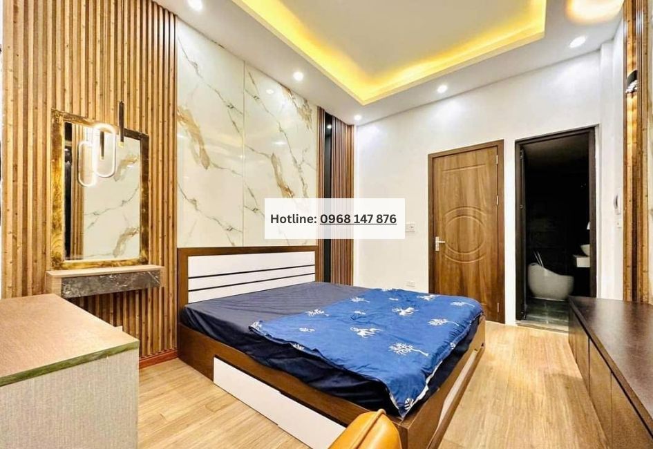 Bán nhà mặt phố Quang Trung, Hà Đông – 50m2 x 3 tầng, vỉa hè rộng, ô tô đỗ cửa – Giá chỉ 11.8 tỷ