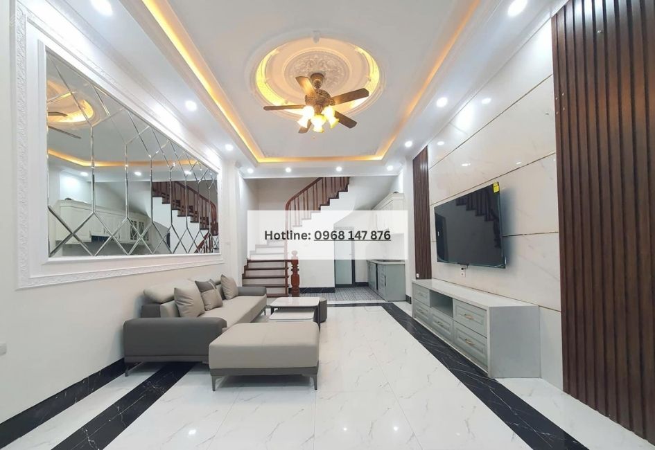 Bán nhà phố Lụa Vạn Phúc, ô tô tránh đỗ ngày đêm trước cửa – Trung tâm sầm uất, chỉ 8,3 tỷ