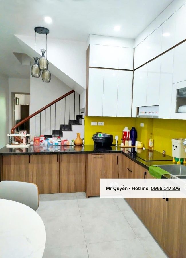 Bán liền kề Geleximco Lê Trọng Tấn 60m2 đối diện vườn hoa, 2 mặt thoáng, tặng full nội thất, giá gấp chỉ 14,7 tỷ