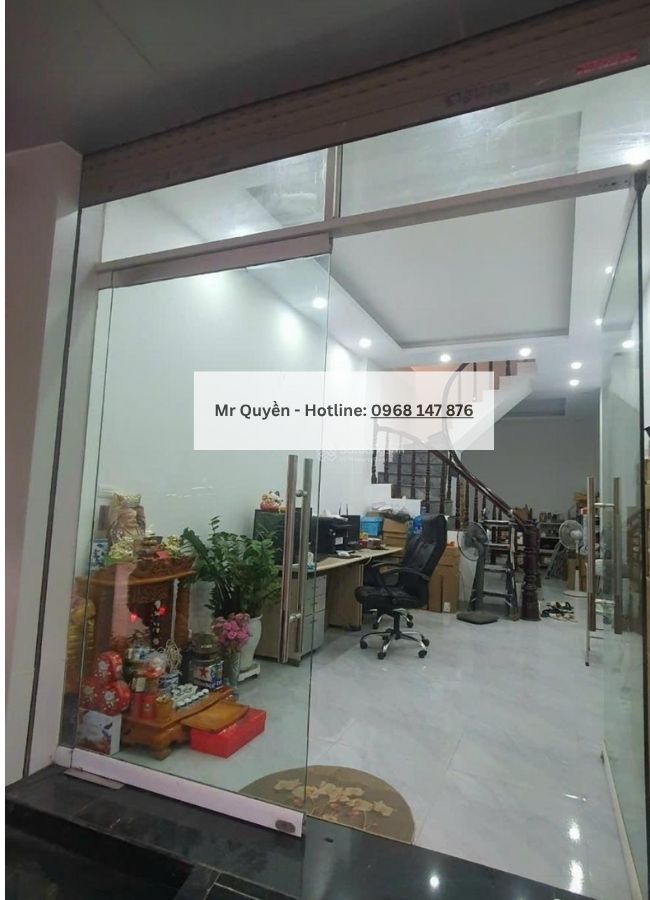 Bán nhà khu dịch vụ Mỗ Lao – 50m2, 3 tầng, vỉa hè rộng – Giá 15,5 tỷ (có thương lượng) – Ở, kinh doanh hoặc đầu tư đều hợp