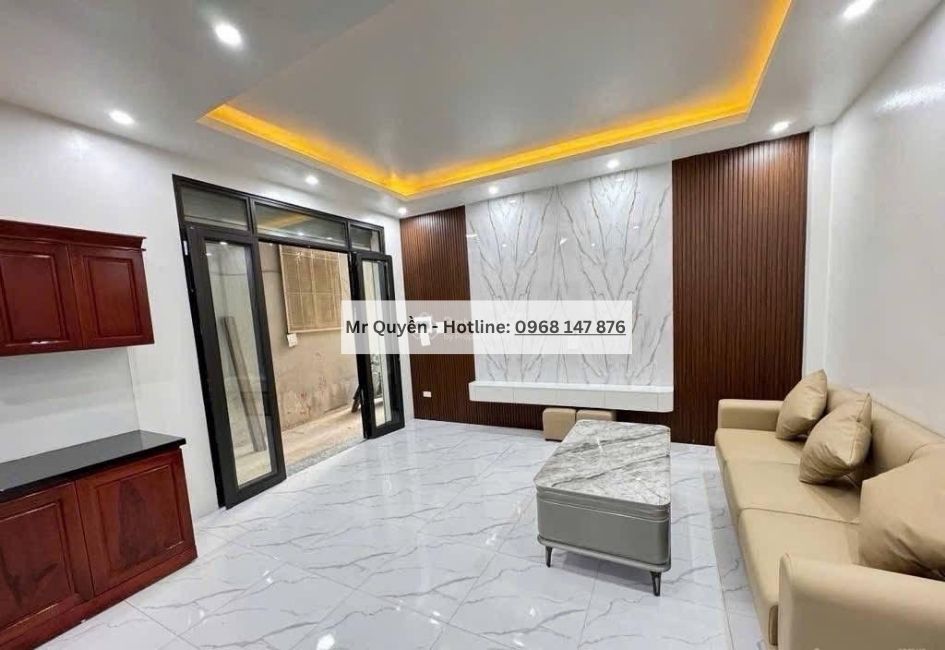 Bán nhà mặt phố Lý Thường Kiệt, Hà Đông – 50m2, 4 tầng, ô tô vào nhà – Kinh doanh, ở hoặc đầu tư – Giá chỉ từ 1x tỷ
