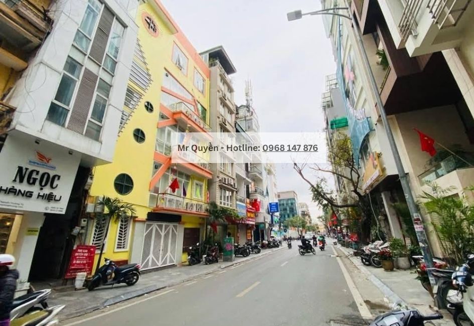ban-nha-mat-pho-tran-dang-ninh-ha-dong