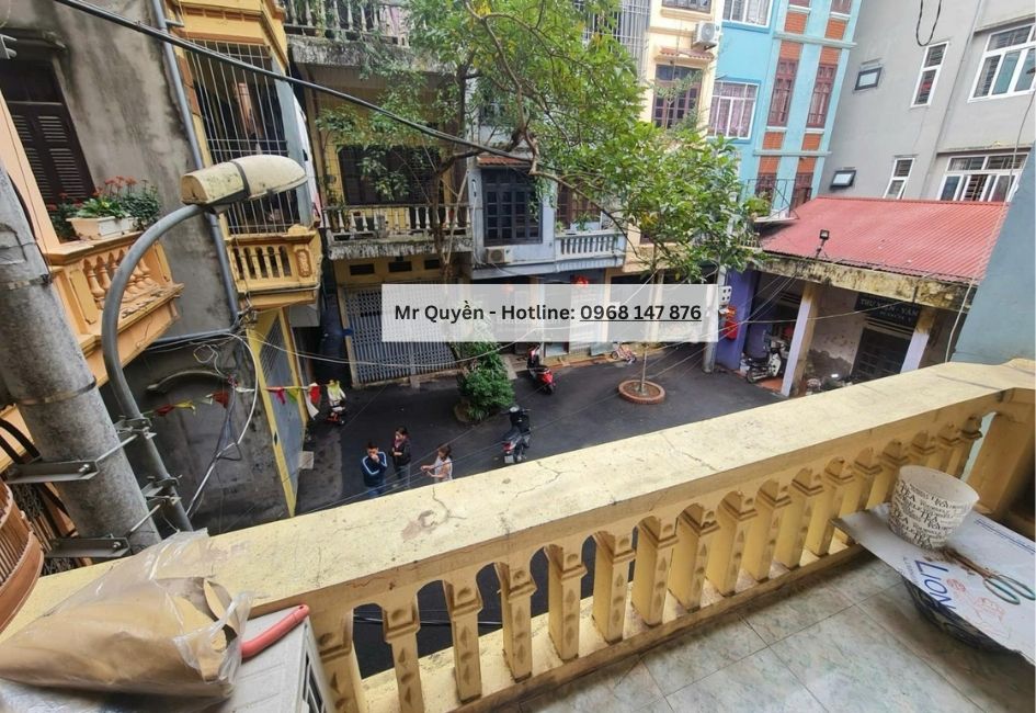 ban-nha-nguyen-trai-ha-dong