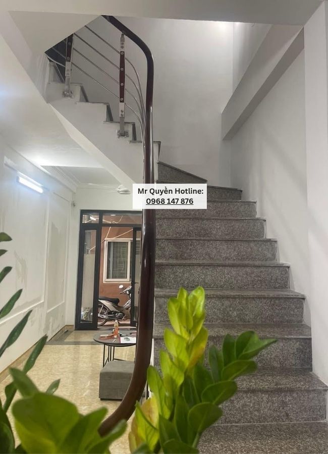 Nhà lô góc 2 thoáng Yên Nghĩa – 34m² – 4 tầng – vị trí đắc địa – chỉ 5,8 tỷ